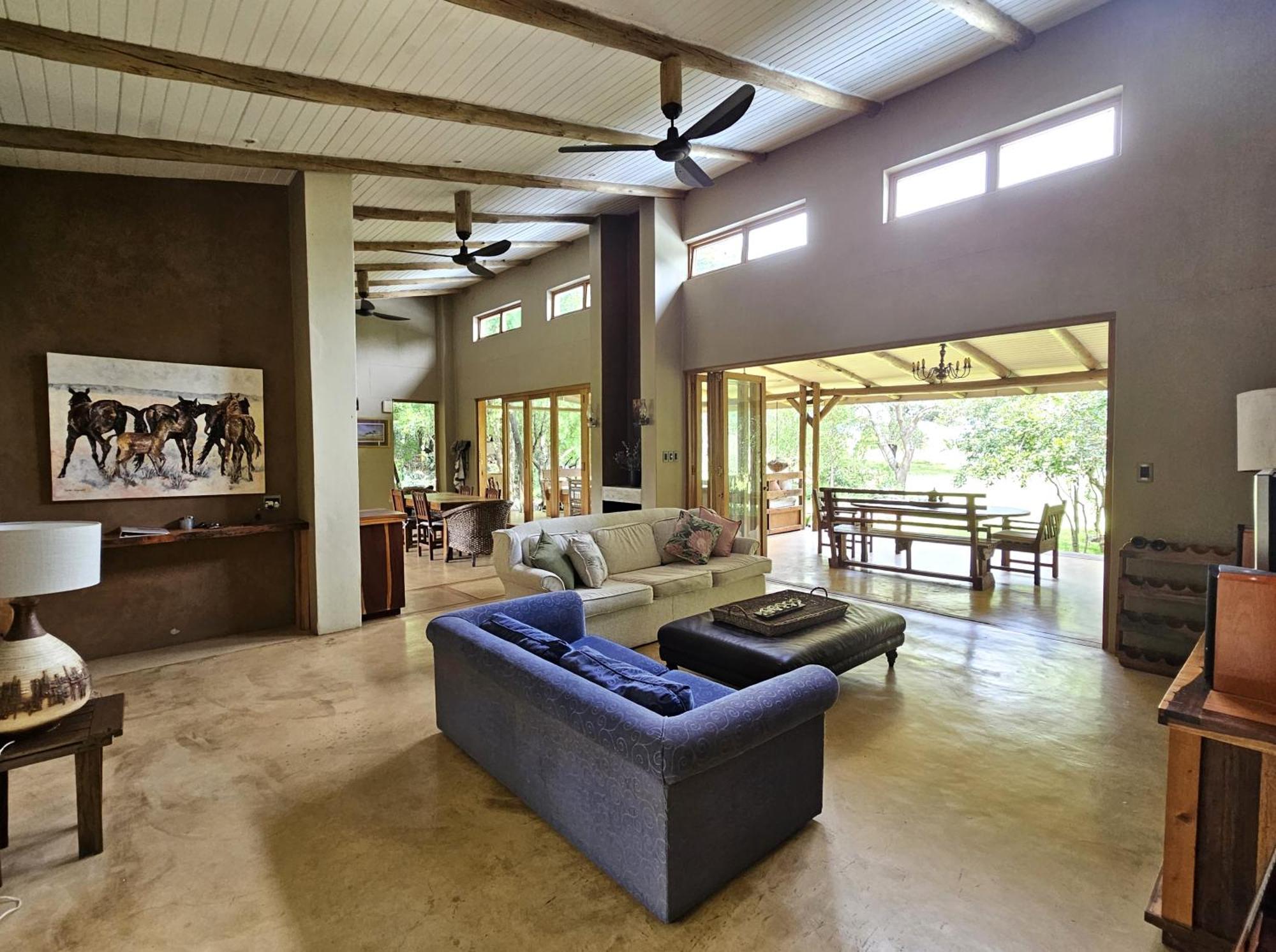 Tchagra House Villa ฮลูฮลูเว ภายนอก รูปภาพ
